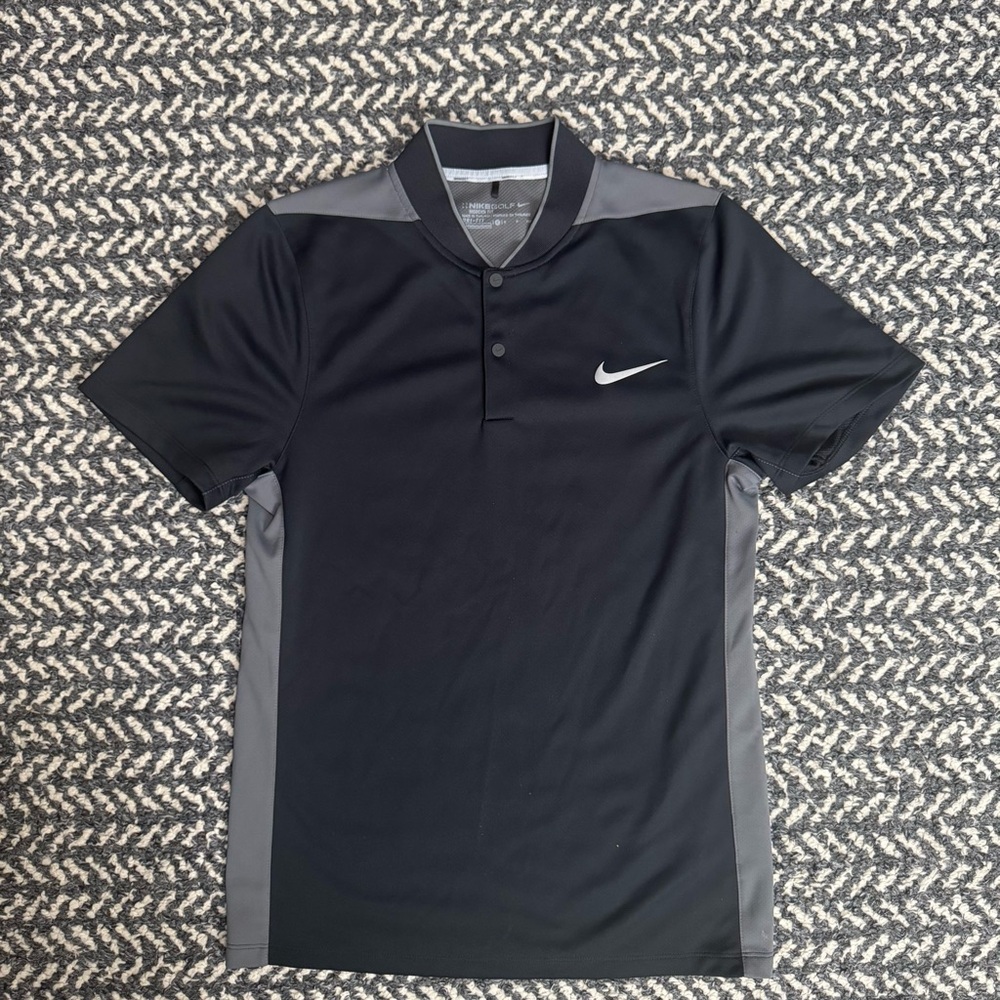 Nike Men's Black and Gray Polo Shirt